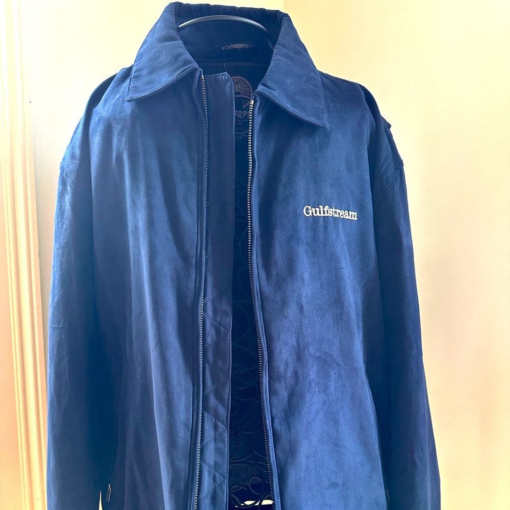 Size small weatherproof dark blue Gulfstream jacket